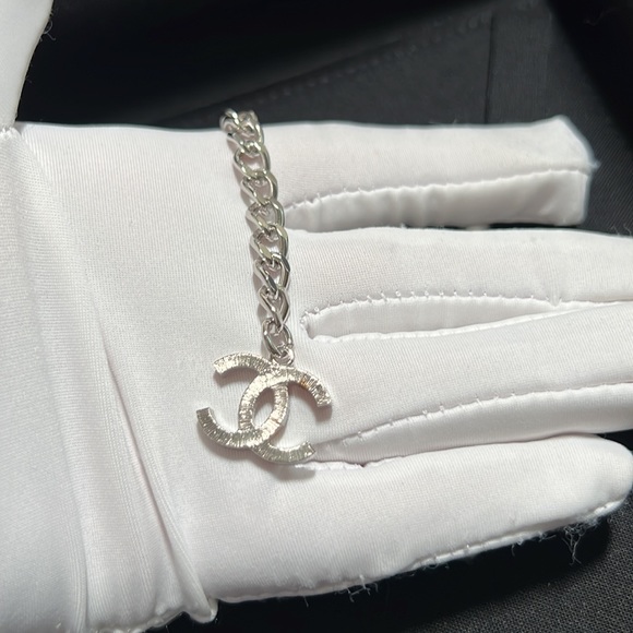 CHANEL Authentic Costume Jewelry Casual Style Chain Party Style Office Style NIB - Picture 13 of 17